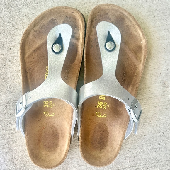 Birkenstock Gizeh Thong Comfort Sandal - Picture 4 of 6